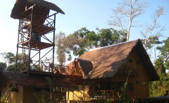 Tambopata Lodge