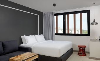 Prime Town - Posh & Port Hotel Phuket