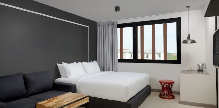 ห้องซูพีเรียร์ วิวสระน้ำ