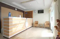 RedDoorz Near Amikom Yogyakarta Hotels in Ngemplak