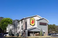 Super 8 by Wyndham Villa Rica Các khách sạn ở 