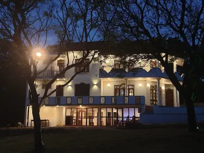 Grand Villa Kalametiya Hotels near Athubode Meheni Aramaya
