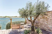 Relais et Châteaux Thalasso & Spa Ile de la Lagune Hotels in Elne