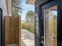 "Haley" - 150m from the Sea Hotels in Millinge