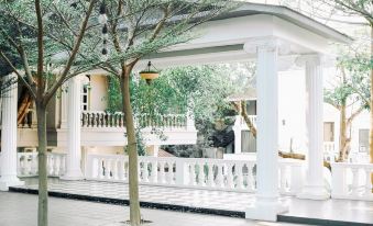 De Jehans Boutique Hotel