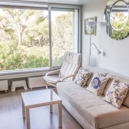 Athena Residence