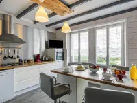 An Neizh Hotels in Locquirec