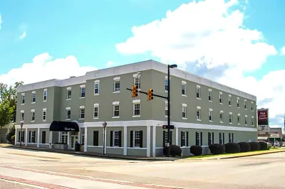 Inn on the Square, Ascend Hotel Collection Hotels near Greenwood