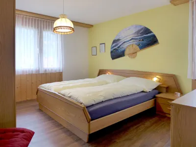 Allmi Hotels near Aareschlucht