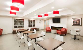 Microtel Inn & Suites by Wyndham Sudbury