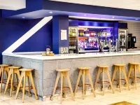 Ibis Budget London Heathrow Central - bar