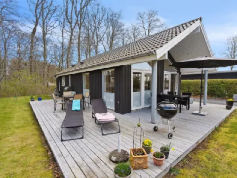 "Gunholm" - 150m from the Sea Hotels near Gl. Haderslev Kirke (Sct. Severin)