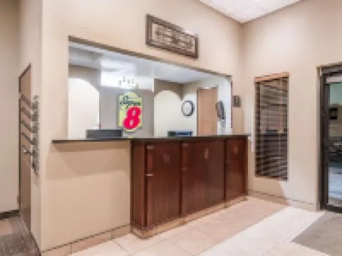 Super 8 by Wyndham Bismarck Hotels in Bismarck