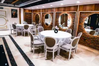 United Hotel International