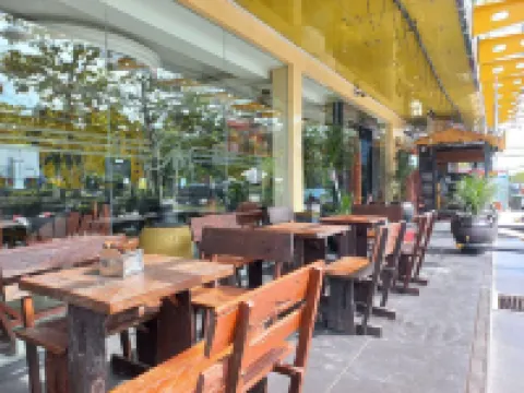 GM Hotel Hotels in Temin