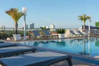 Courtyard Miami Beach South Beach Các khách sạn ở Miami Beach