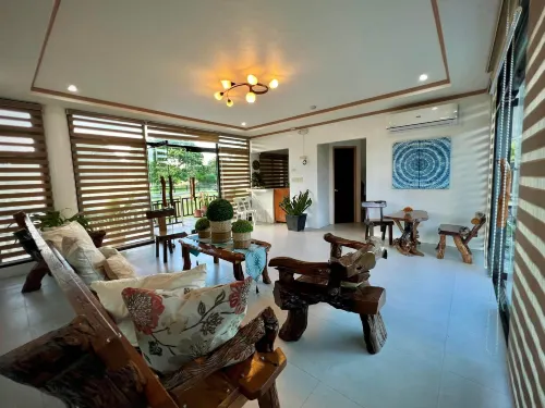 Atil Accommodations Hotels in Polomolok