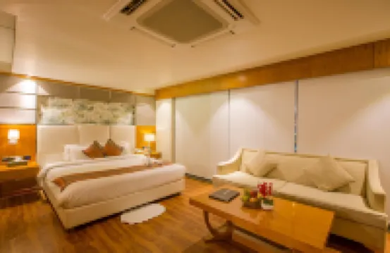 Hotel Shubh Inn Hotels near Habibganj Railway Station