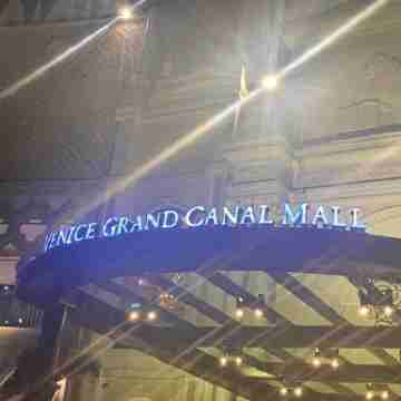 Morgan Suite BGC Shortwalk4 Venice Canal Mall Free Pool Gym Rooms