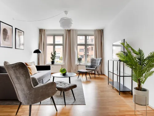 Sanders Constantin - Chic 2-Bdr Apt with Balcony Hotels in Frederiksberg