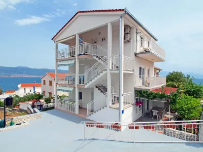 Sofija Hotels near Čiovo - Slatine - Central Dalmatia Croatia - Bike Tracks