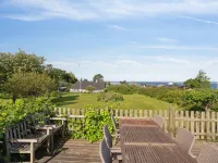 "Ilkka" - 220m from the Sea Hotels in Faborg