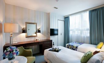 Central Tourist Hotel