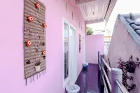 Pinky Guest House