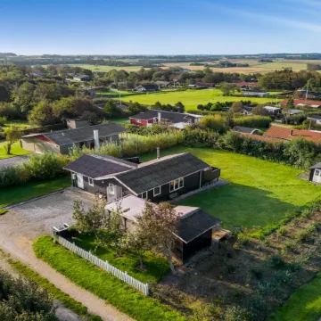 "Awer" - 300m to the Fjord