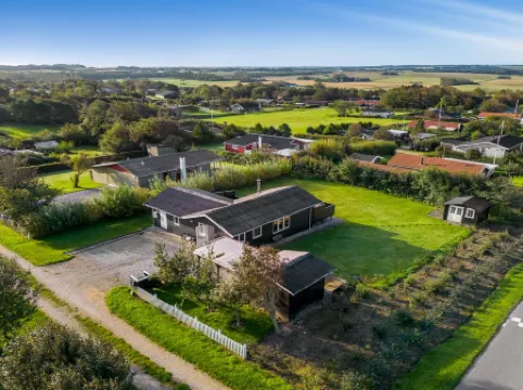 "Awer" - 300m to the Fjord