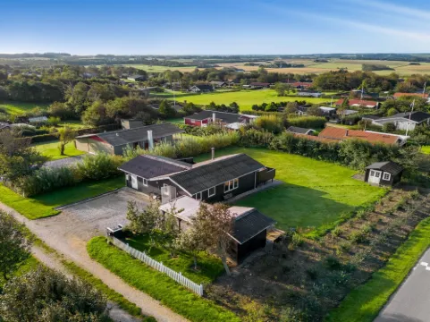 "Awer" - 300m to the Fjord