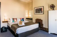 Alabama Hotel Hobart Hotels in Hobart