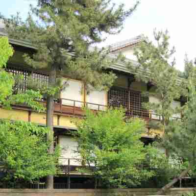 Futsukaichi Hot Spring - Daimaru Besso Hotel Exterior