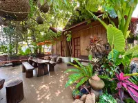 Ban Rai Jai Chaem Spa Cafe and Homestay Hotels in Mae Chaem
