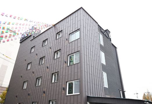 대전 신탄진 호텔 월 대표 이미지