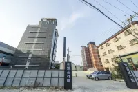 Prima Motel