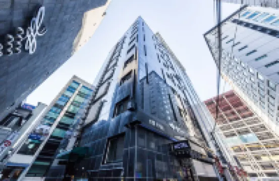 Sinrim Renaissance Hotels near Sillim Station