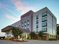 Four Points by Sheraton Birmingham Homewood Hotels near Birmingham Crossplex