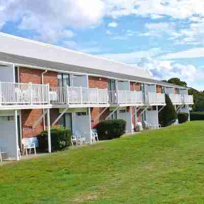 Cape Cod Irish Village Hotel Exterior