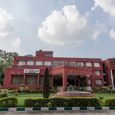 Hotel Chandigarh Beckons Hotels near Fortis Hospital Mohali