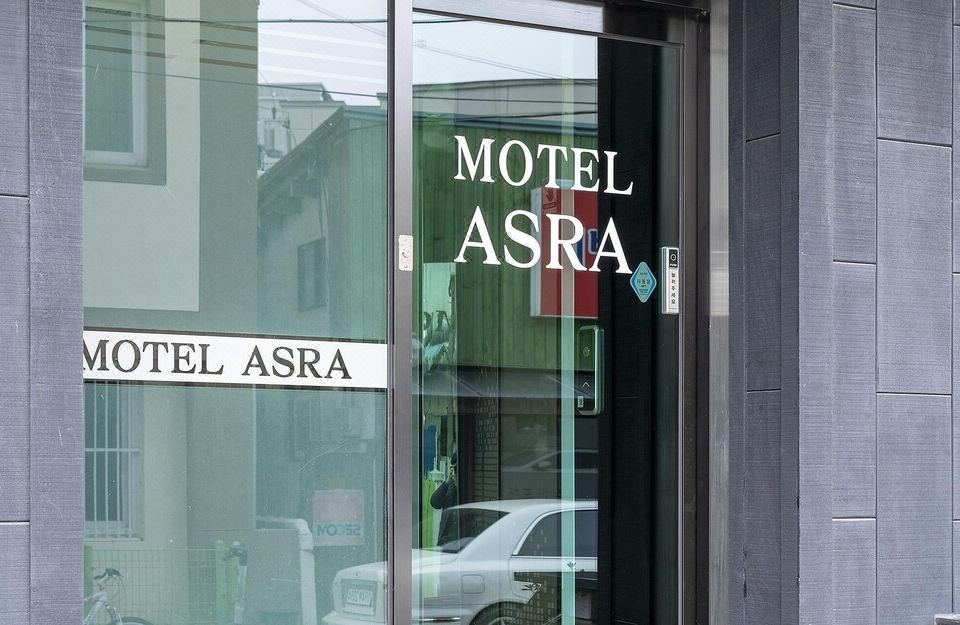 아스라 모텔 객실