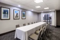 Garner Hotel OKLAHOMA CITY - QUAIL SPRINGS by IHG