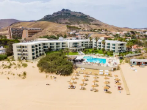 Vila Baleira Suites Hotels in Cabeco Da Ponta