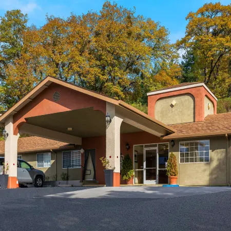 Best Western Willits Inn Отели в г. Уиллитс
