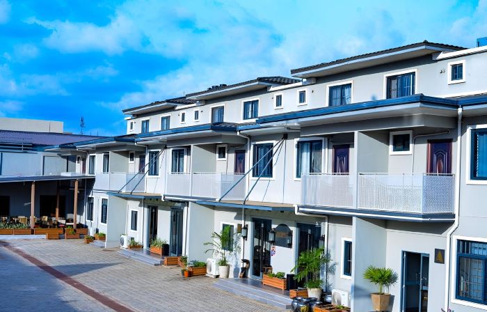 Canwin Hotel