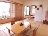 Yunomae Onsen Yurari Hotels in Nishimera