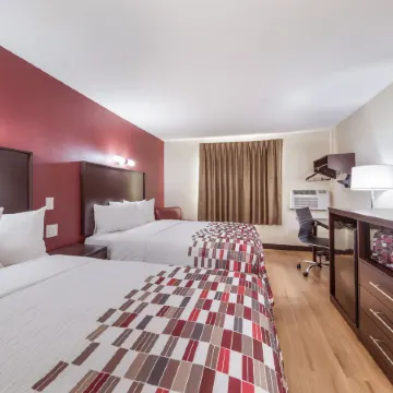 Red Roof Inn & Suites Denton