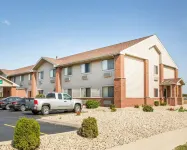Quality Inn and Suites St Charles -West Chicago Hôtels à : Wayne Township