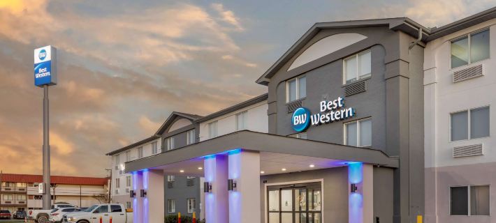 Best Western North Side Inn ウィチタのホテル