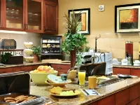 Homewood Suites by Hilton Cleveland-Beachwood Hôtels à : Mayfield Heights